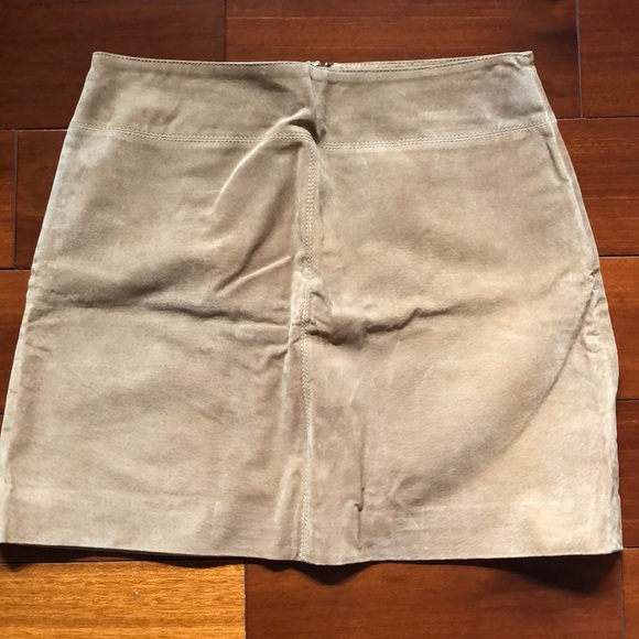 Genuine suede skirt - Picture 1 of 1